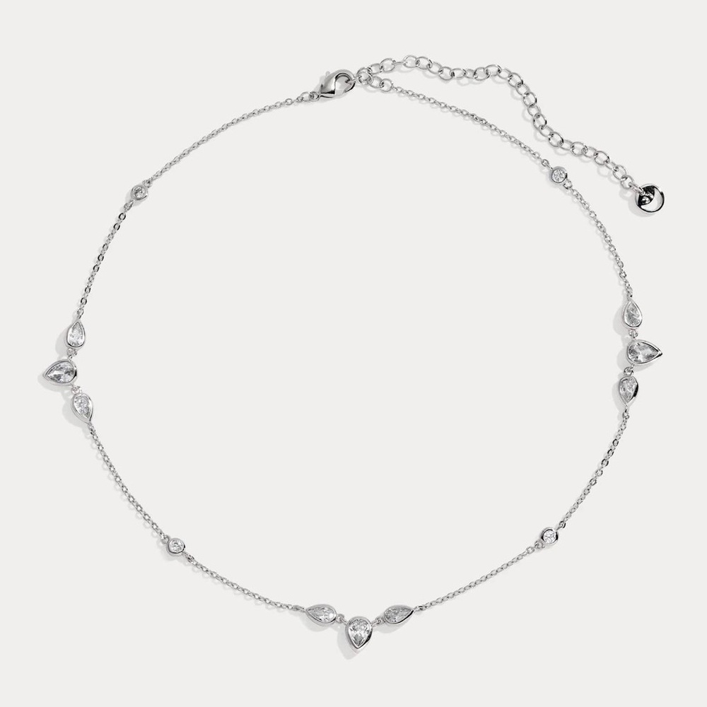 Lili Claspe Aurora Choker